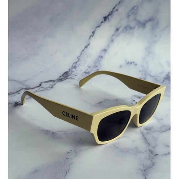 NEW Celine CL40197U Cat Eye Butter Yellow Logo Sunglasses - Picture 1 of 5